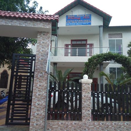 Khach San Mong An Otel Vĩnh Hy Dış mekan fotoğraf
