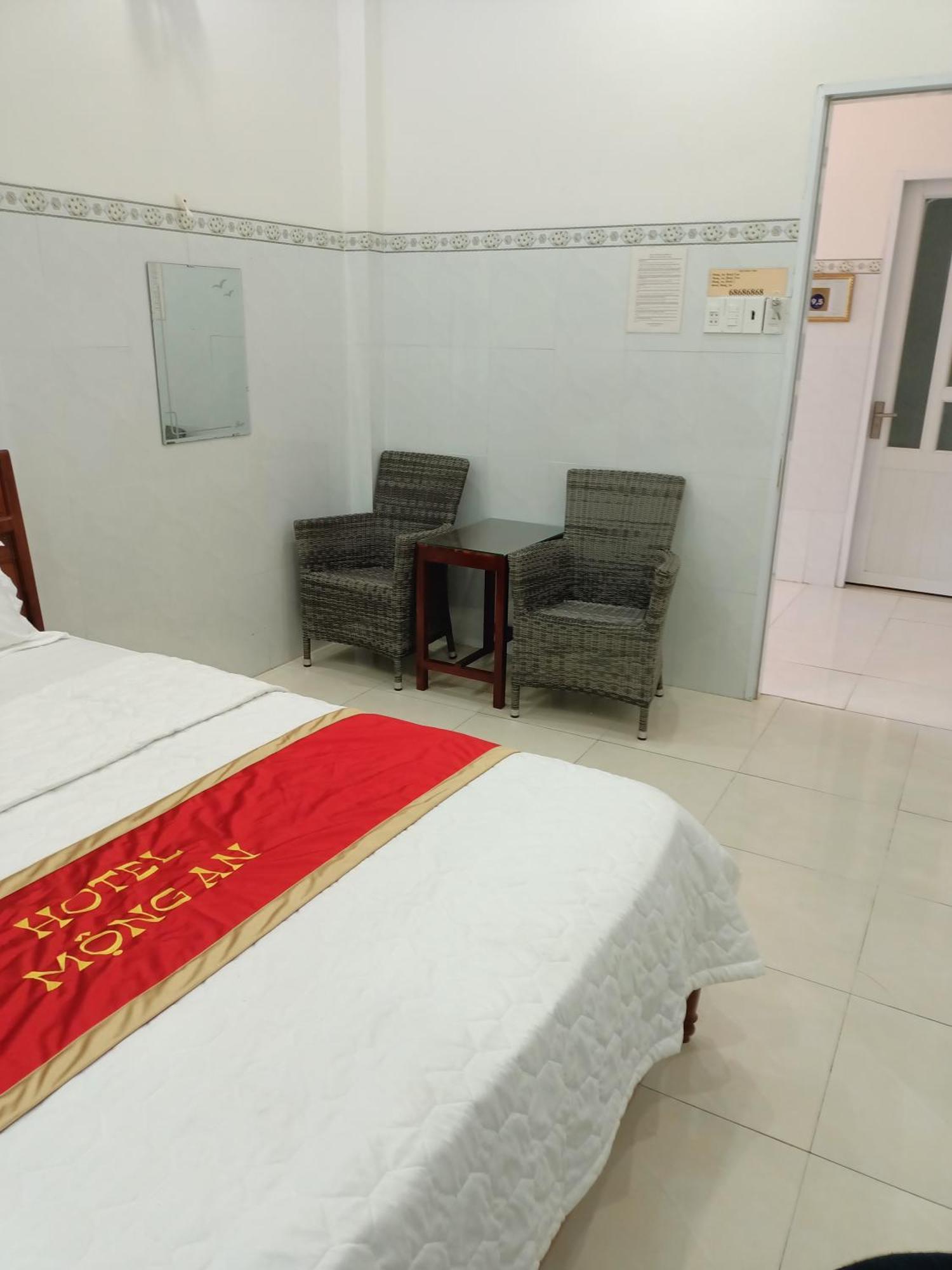 Khach San Mong An Otel Vĩnh Hy Dış mekan fotoğraf