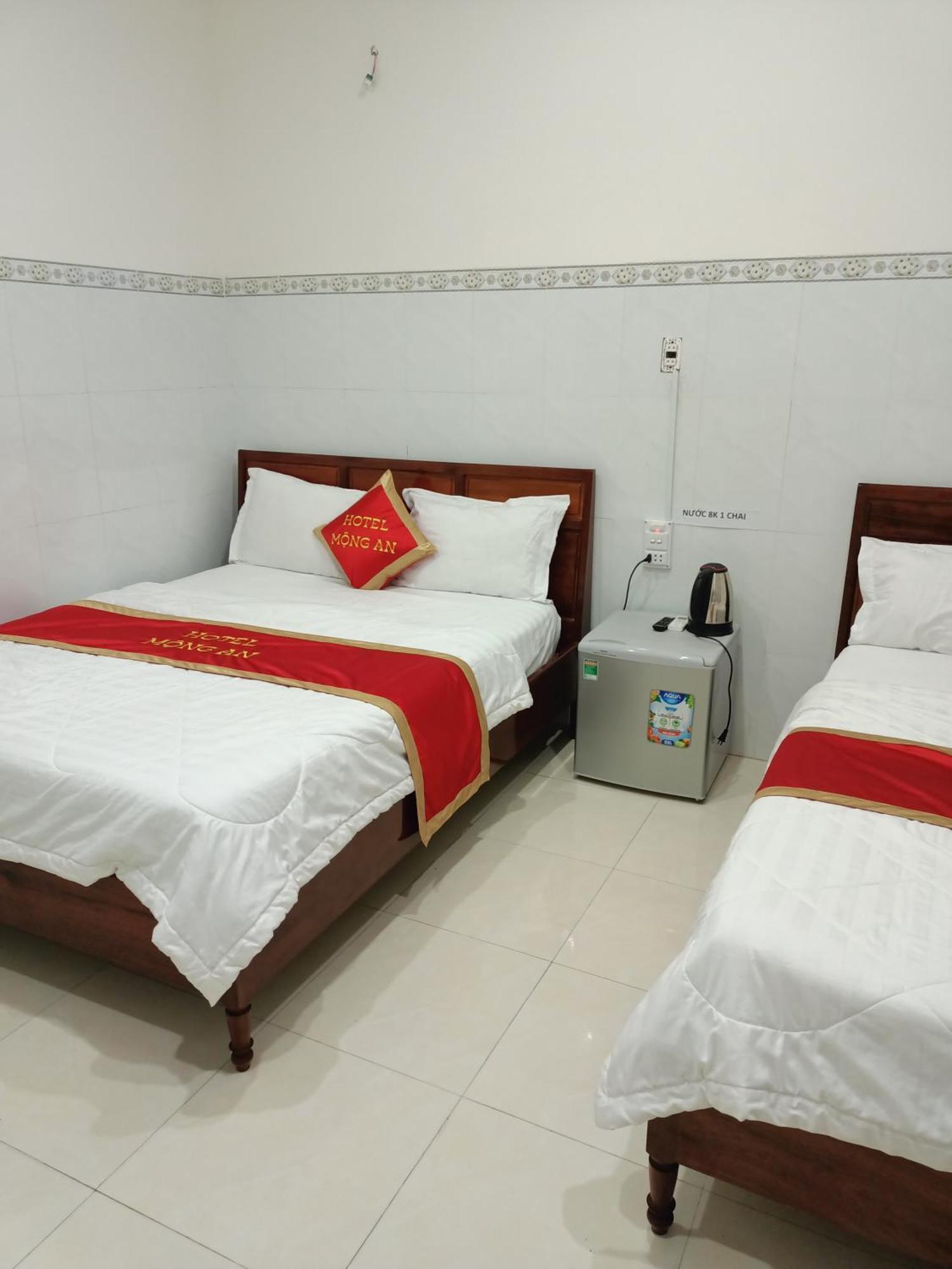 Khach San Mong An Otel Vĩnh Hy Dış mekan fotoğraf