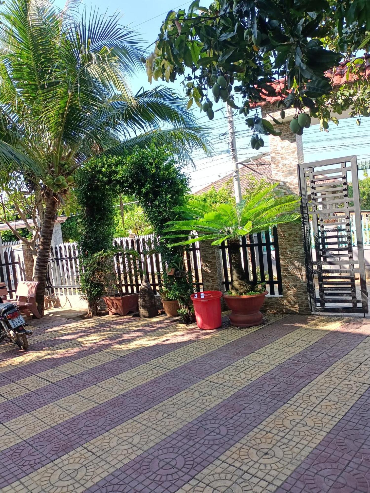Khach San Mong An Otel Vĩnh Hy Dış mekan fotoğraf